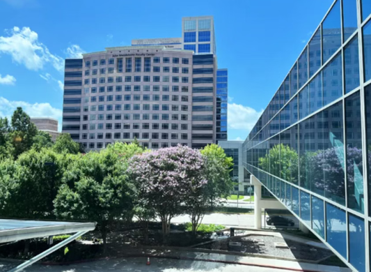 赴美治癌要花费几百万、上千万?陪伴近千名患者到MD安德森看病的他,拿出了真实账单…