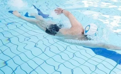 持续高温季，肿瘤患者能不能冲冷水、去游泳？