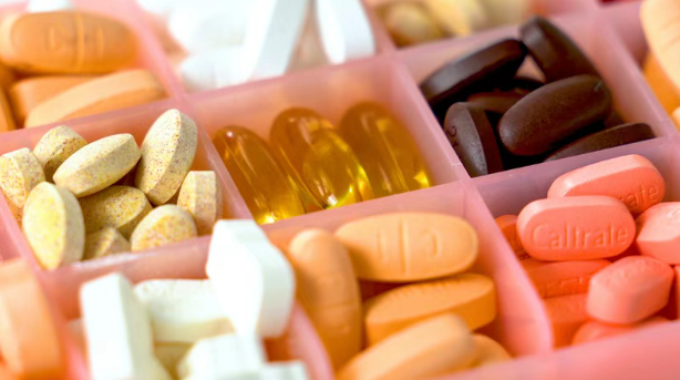 维生素，别乱吃！这种常见维生素，使癌症风险增加17%！多种补充剂可能增加肺癌、乳腺癌、前列腺癌等风险